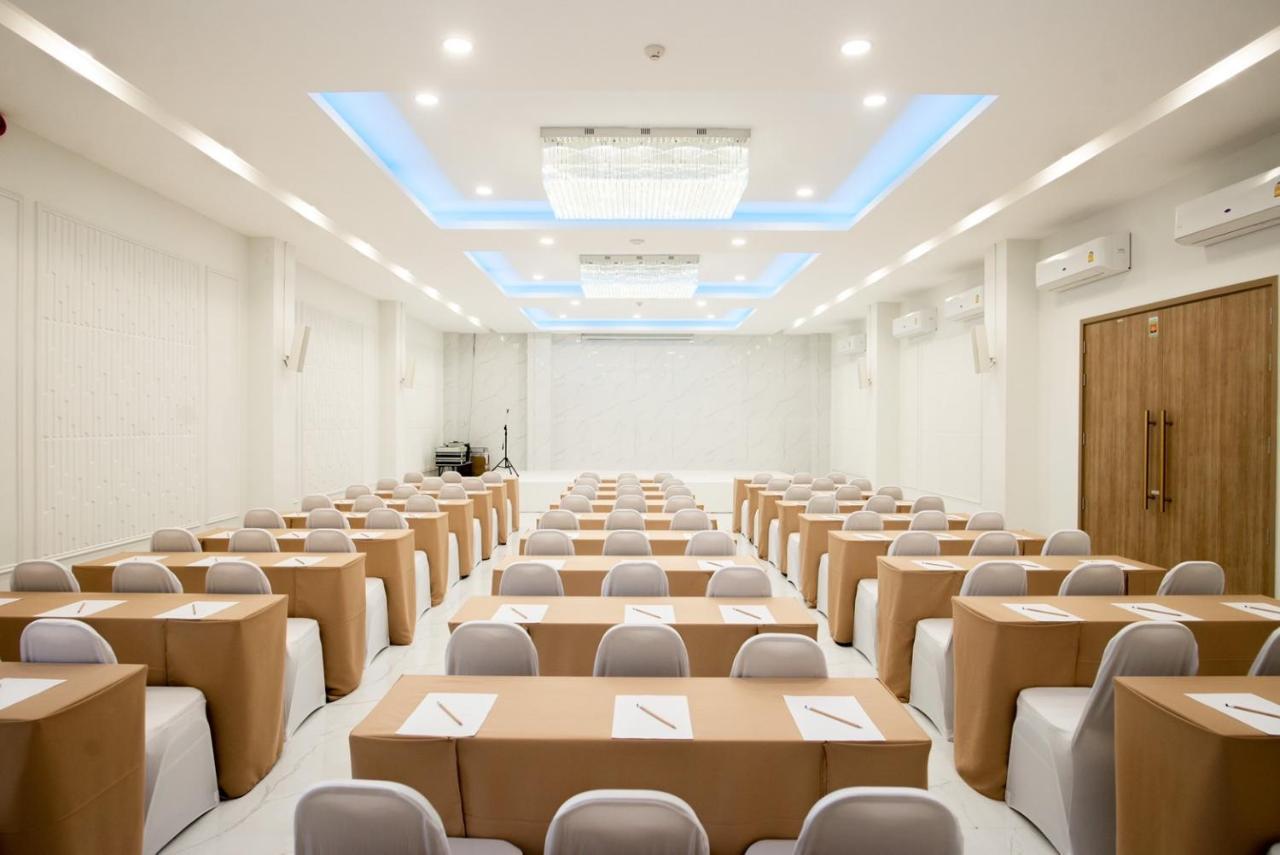 Hotel Agnes Buri Ram Zewnętrze zdjęcie