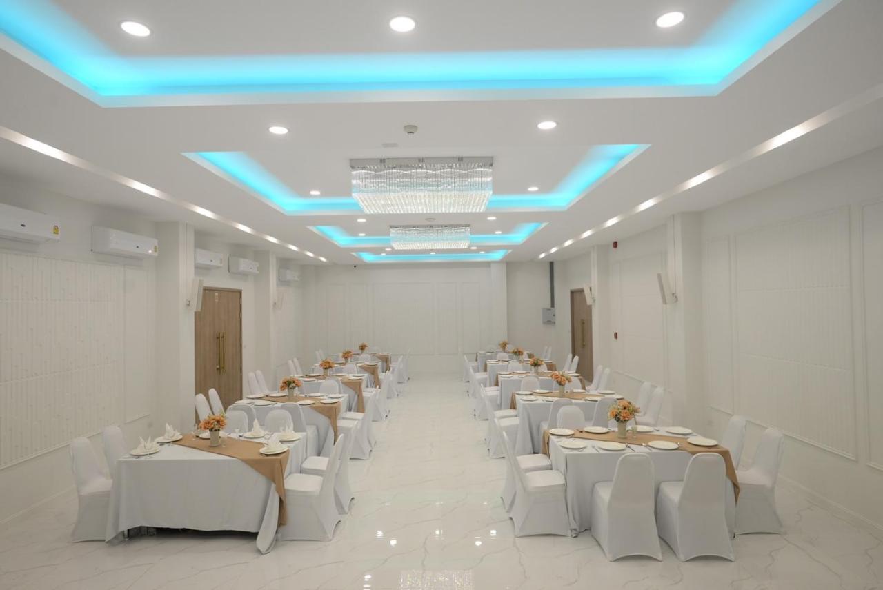 Hotel Agnes Buri Ram Zewnętrze zdjęcie