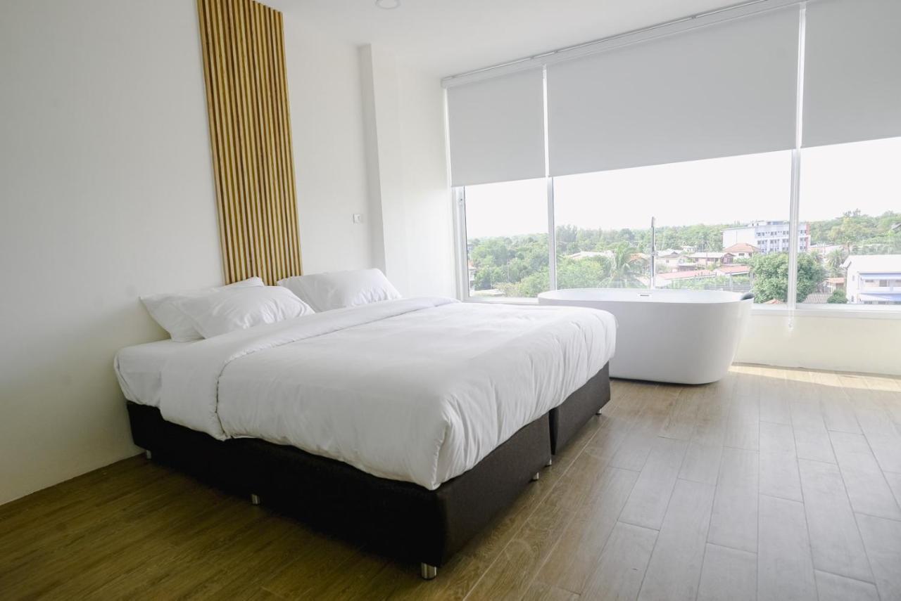 Hotel Agnes Buri Ram Zewnętrze zdjęcie