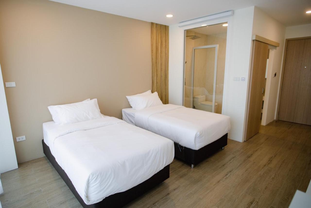 Hotel Agnes Buri Ram Zewnętrze zdjęcie